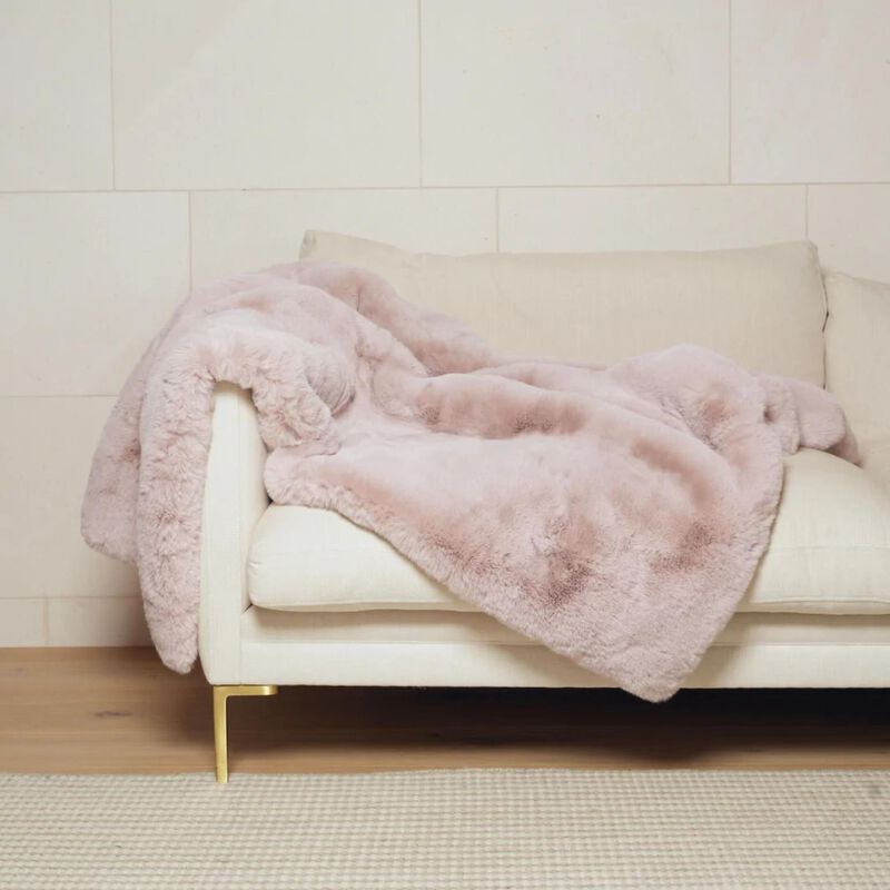 Home Lab Vegan Fur Throw - Big Bear 130 x 150cm image number 1